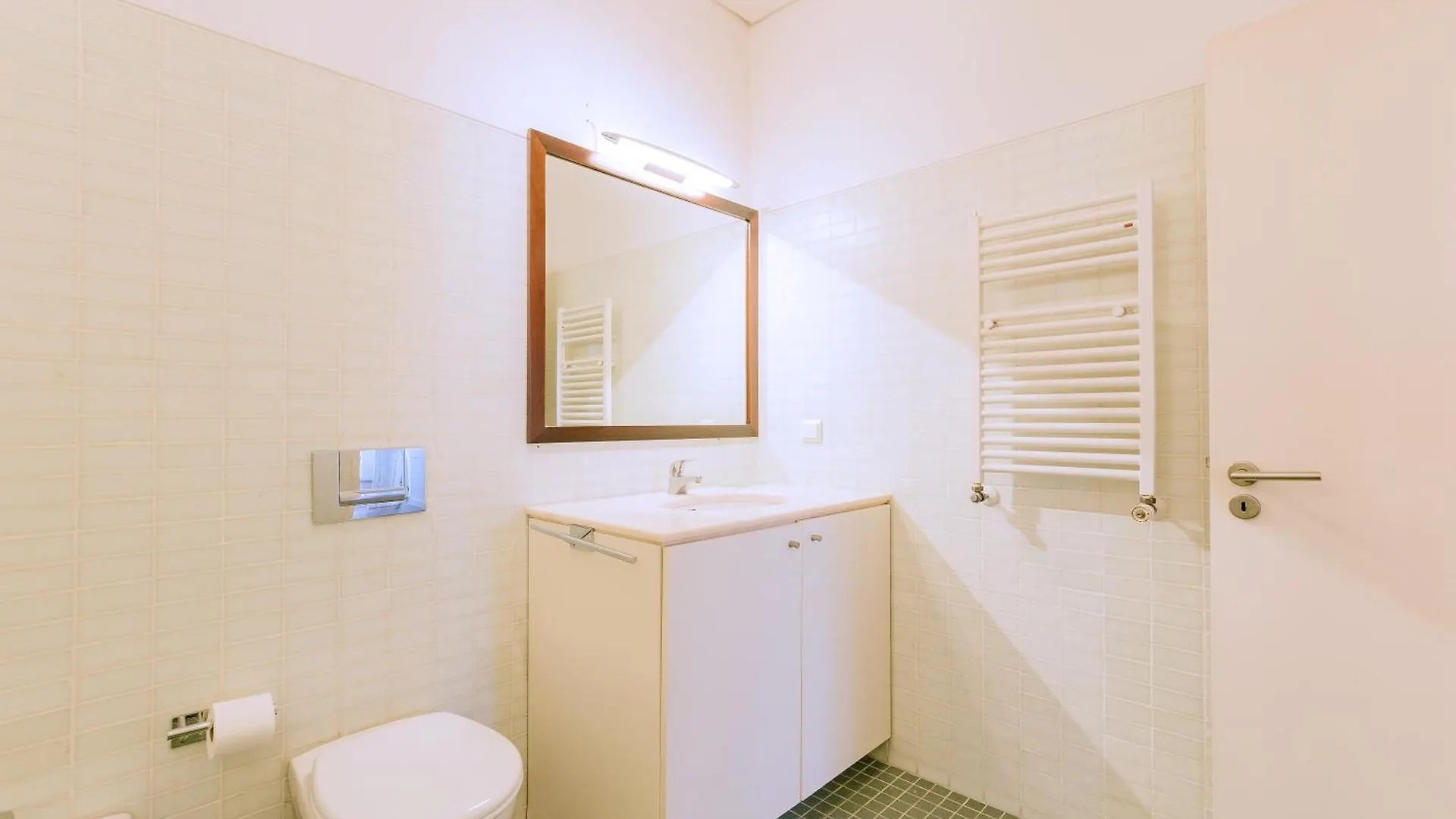 Chiado 2 Bedroom Elegant Apartment Lisbon Portugal